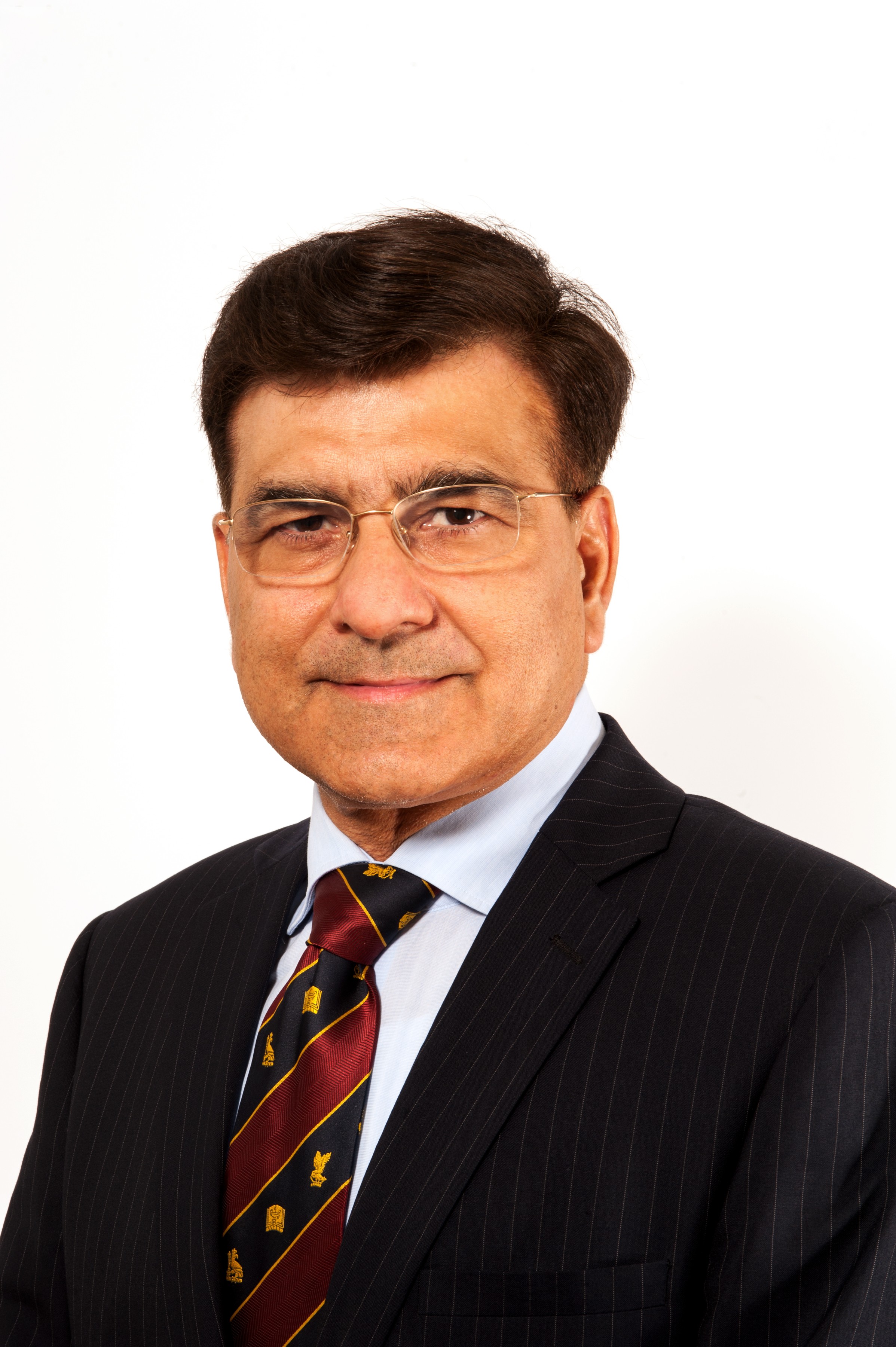 Mr Mohamed Hanief