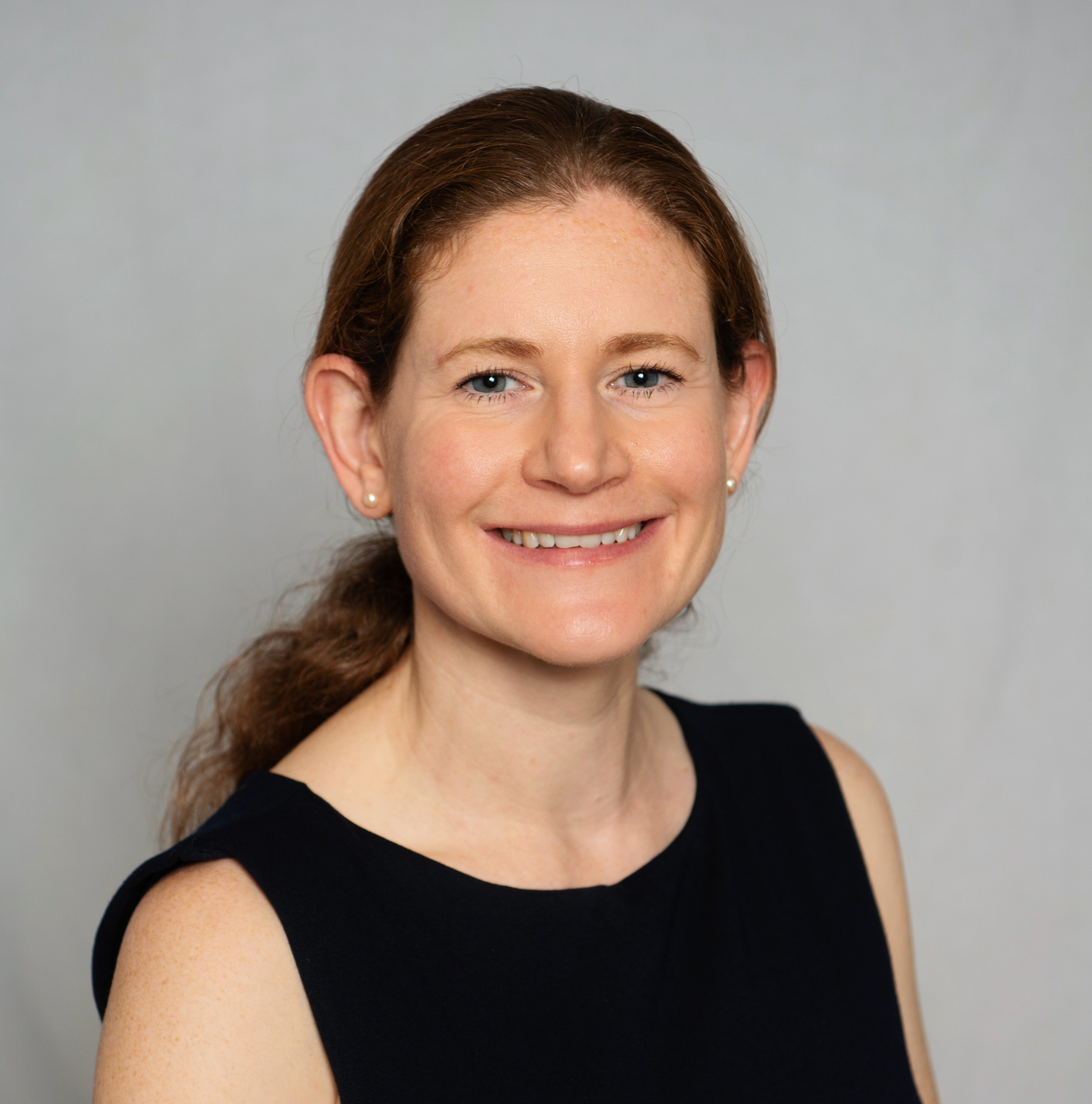 Dr Lucy Abbott