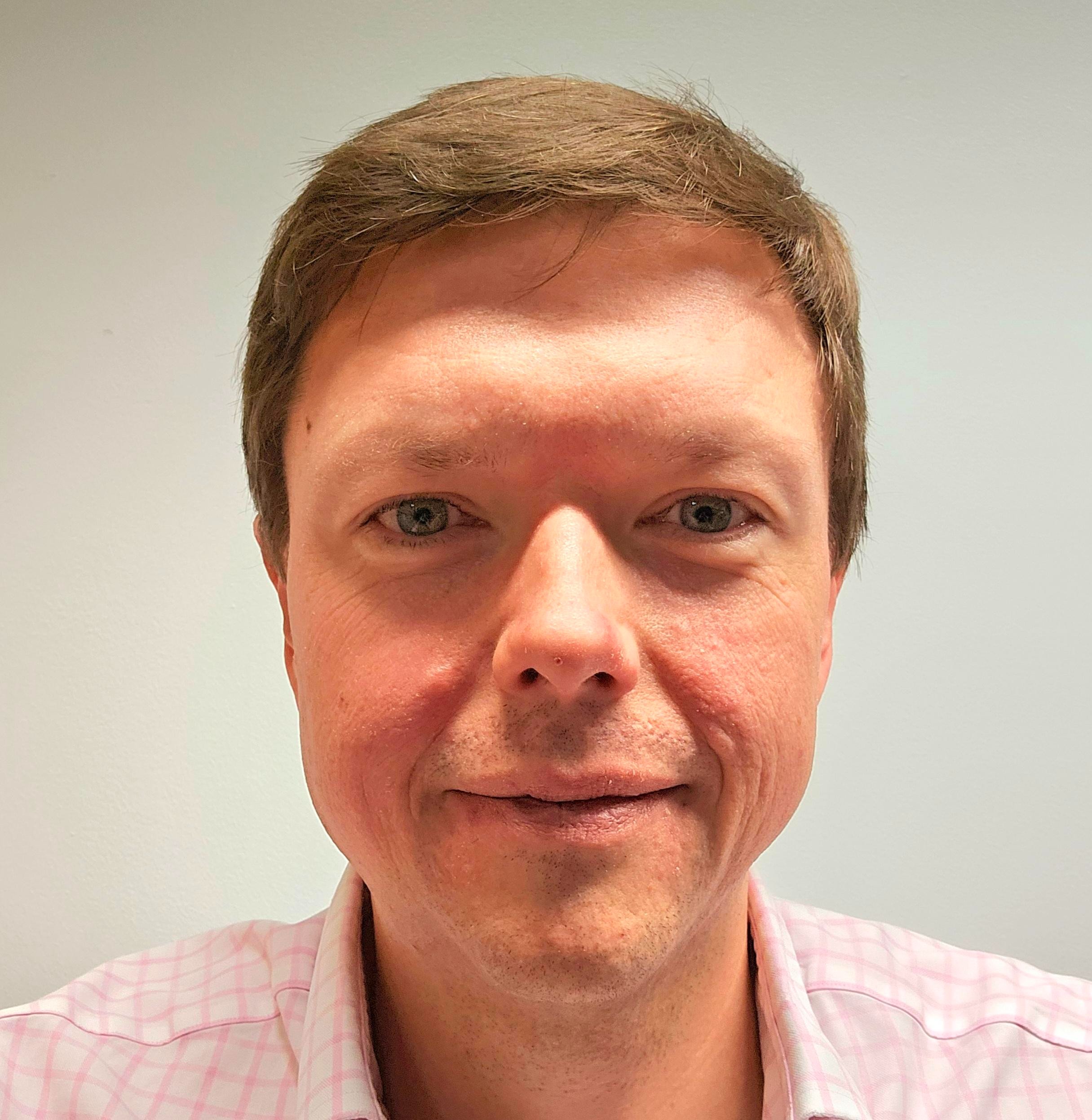 Dr Alistair Patton