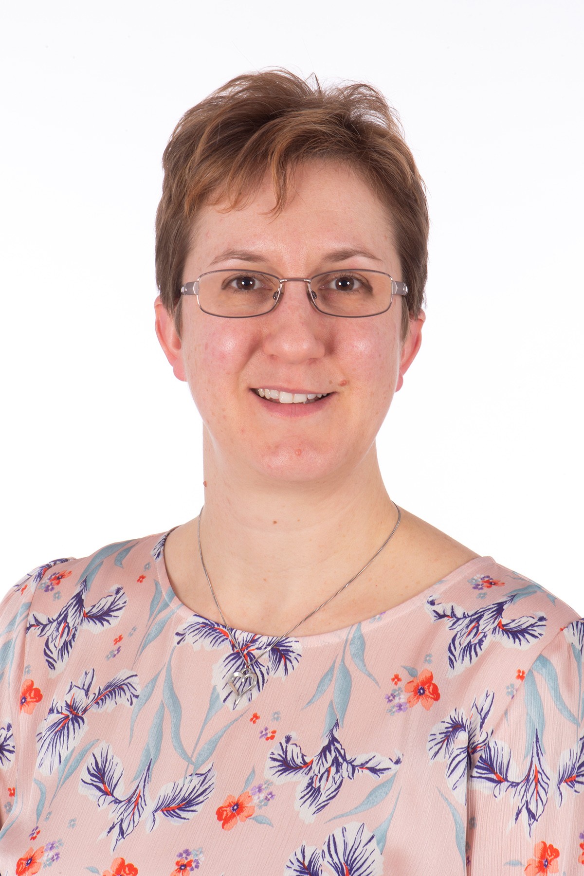 Dr Lianne Geddes